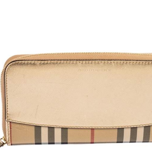 Burberry Elmore Haymarket Tan Wallet Classic Design - Picture 1 of 10